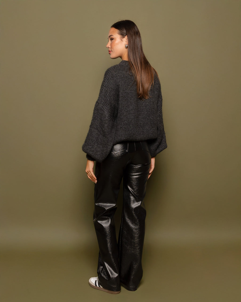 LIQUID LEATHER STRAIGHT LEG PANTS TALL ZWART