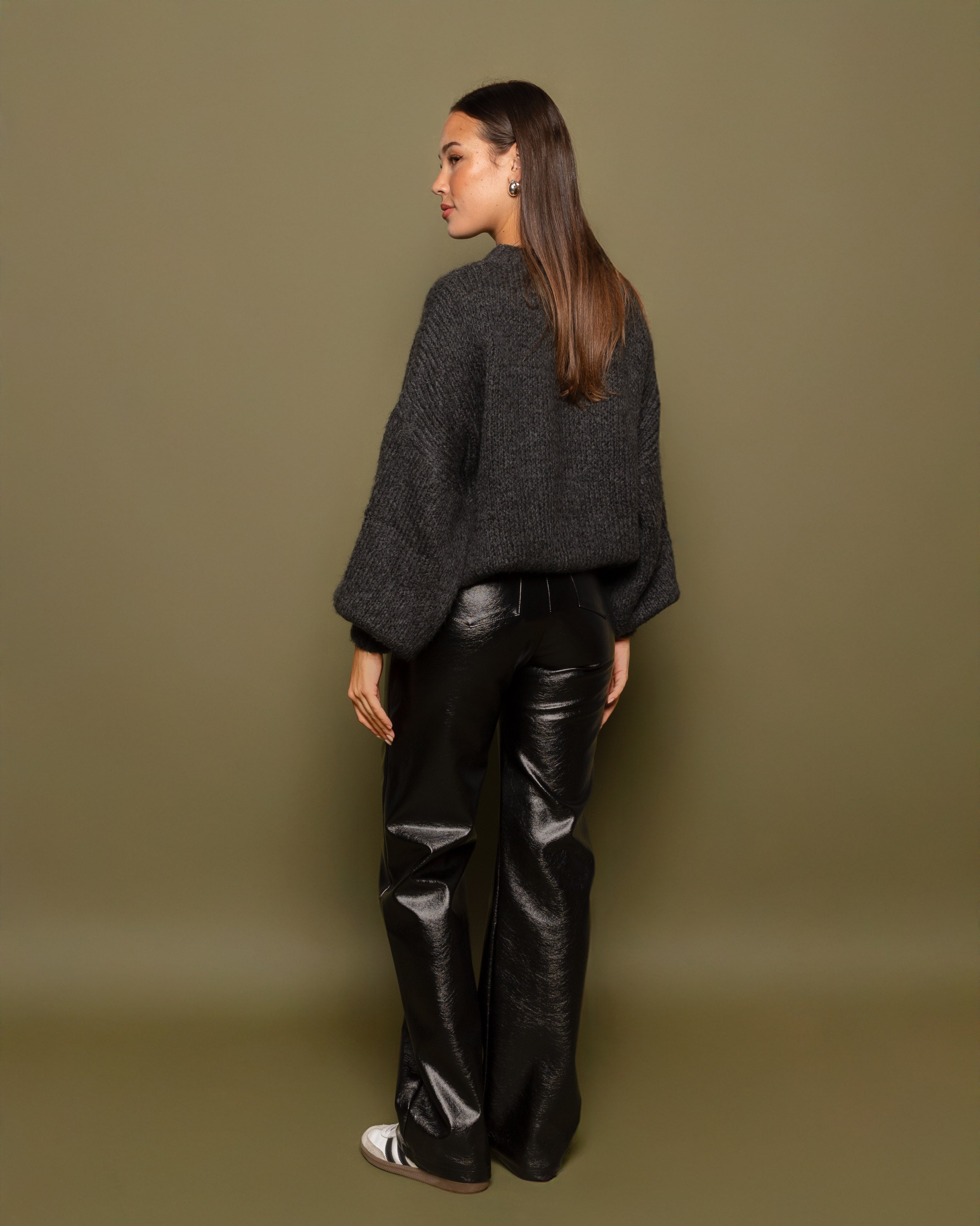 LIQUID LEATHER STRAIGHT LEG PANTS TALL ZWART