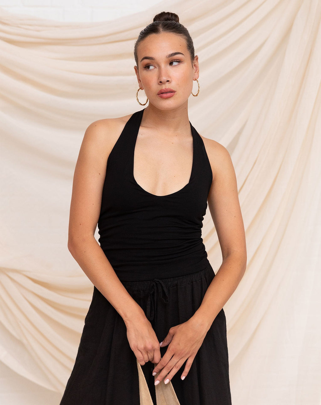 TAMAR HALTER TOP ZWART