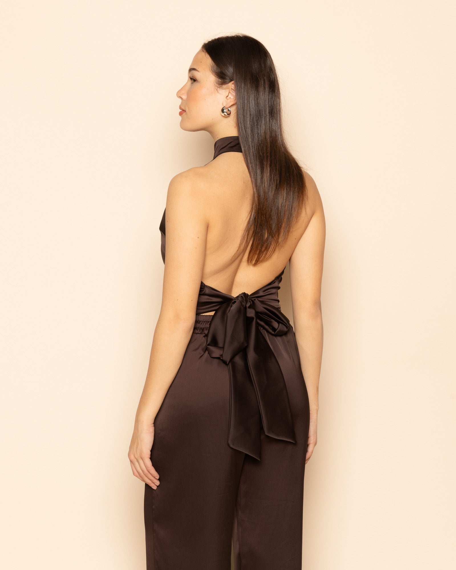 SATIN HALTER BOW TOP BRUIN