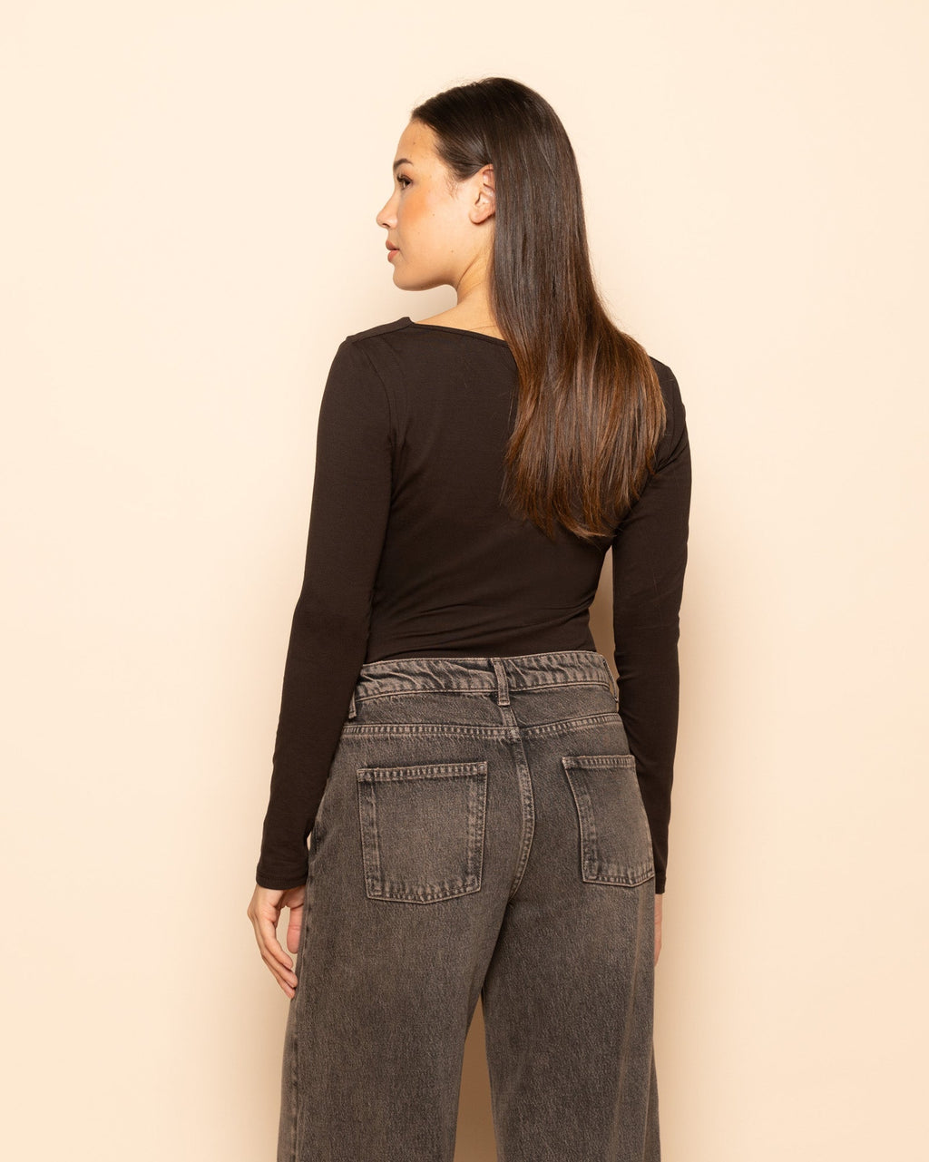 SIENNA DETAIL TOP BRUIN