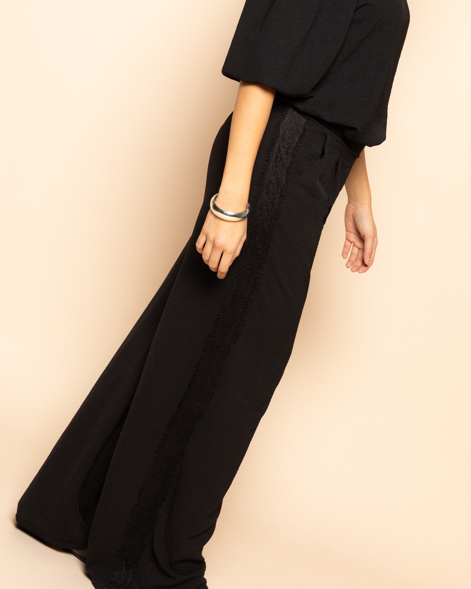 JULIE LACE TAPE PANTALON PETITE ZWART