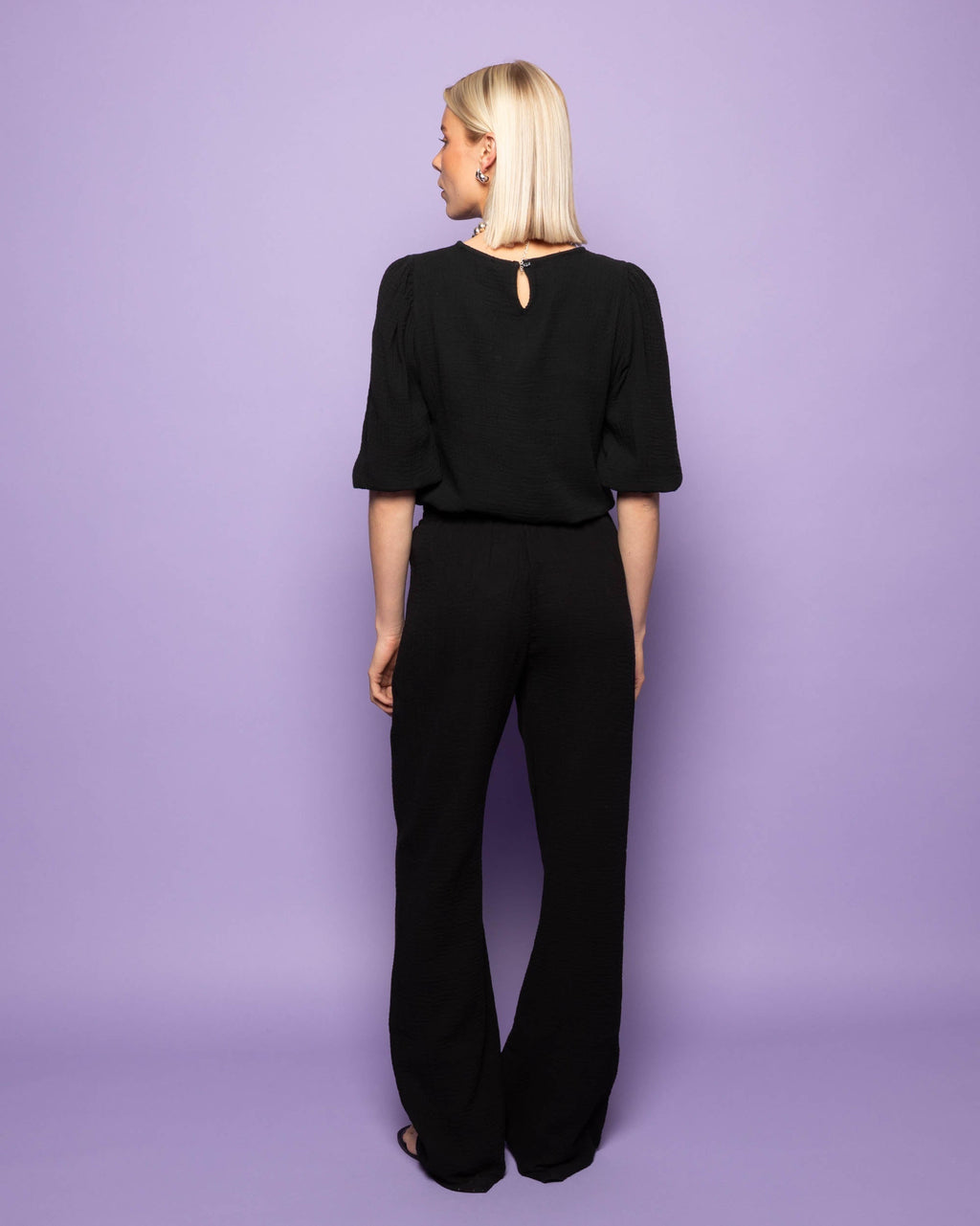 MELODY MOUSSELINE STRAIGHT LEG PANTS PETITE ZWART