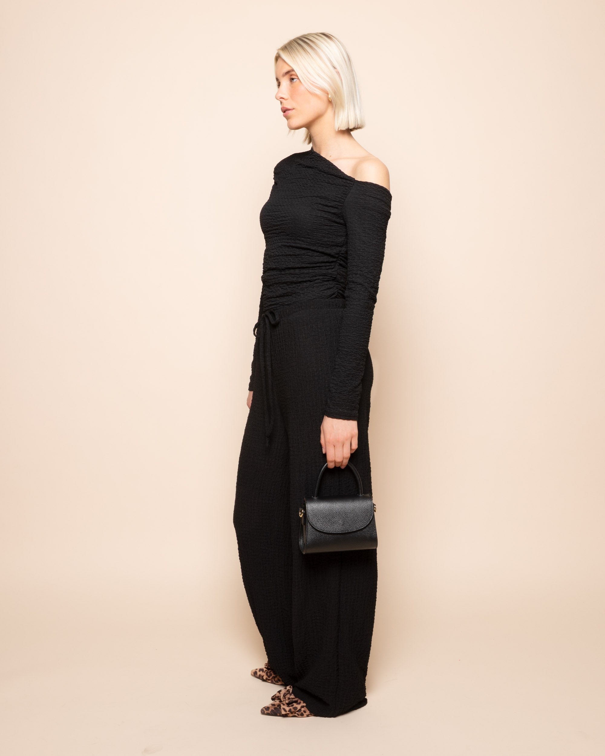 STRUCTURE STRAIGHT LEG PANTS PETITE ZWART