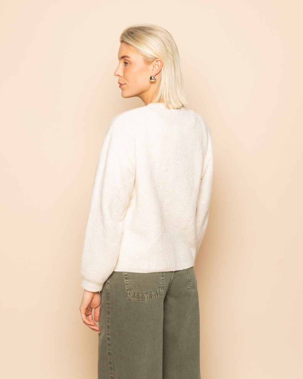 AMARA BOUCLE CARDIGAN CRÈME
