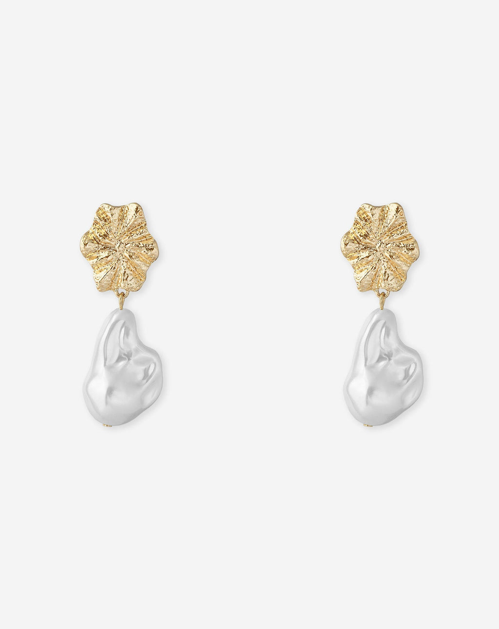 ROSY PEARL EARRINGS