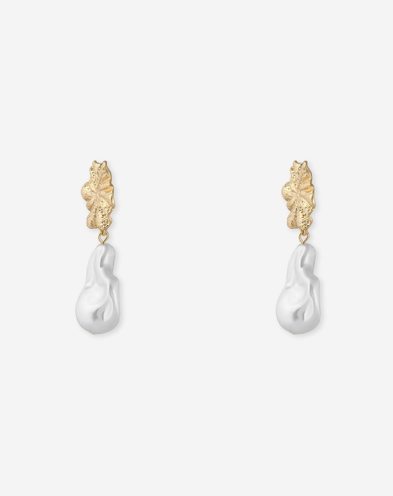 ROSY PEARL EARRINGS