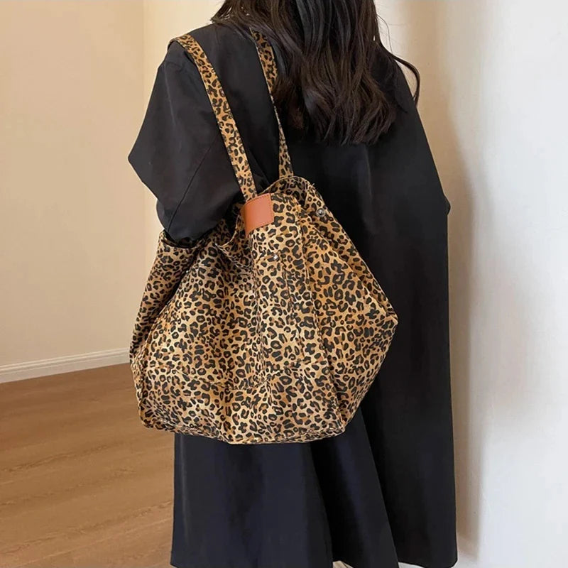 Bolso tote de lona retro con estampado de leopardo