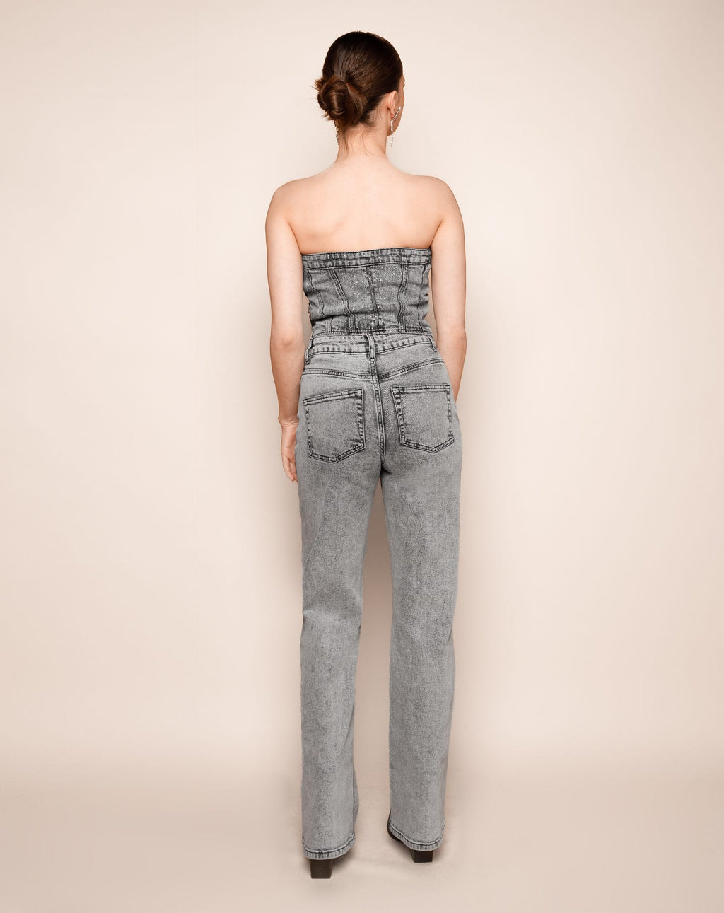 VAQUEROS BOOTCUT PEQUEÑOS CON DIAMANTES GRISES